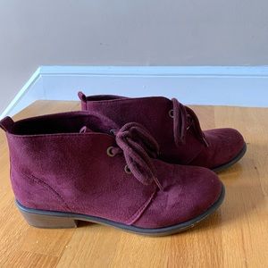 Dirty Laundry by Chinese Laundry Pitch Bootie